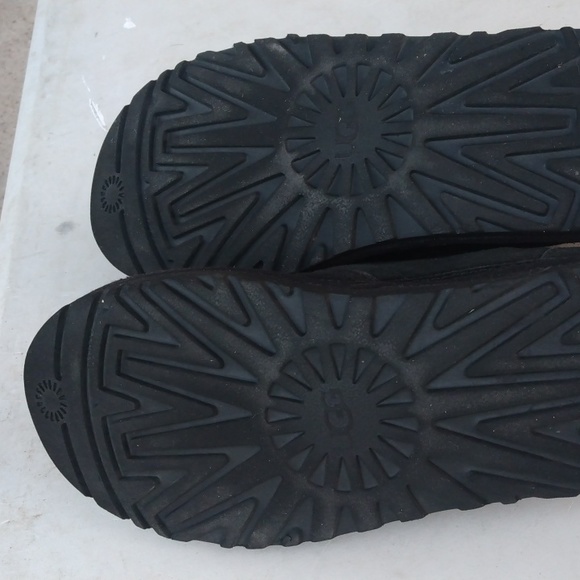 UGG NEUMEL BOOTS - Picture 10 of 13